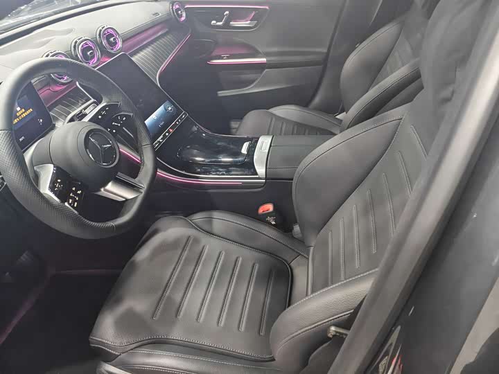 Mercedes-Benz C-Class, 2025 — фото 5 из 9