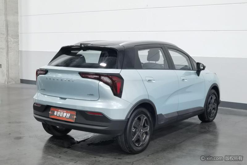 Geely Geometry E Firefly, 2023 — фото 4 из 12
