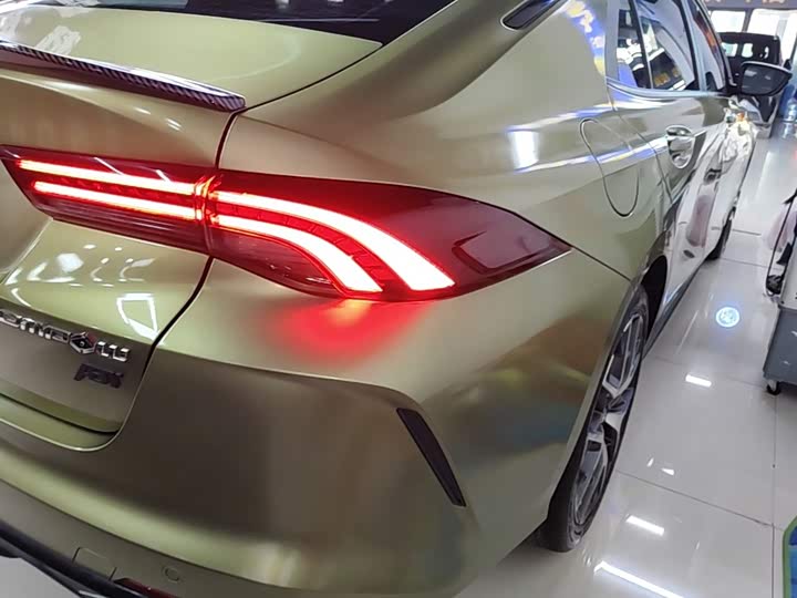 GAC Trumpchi Empow R, 2021 — фото 8 из 9
