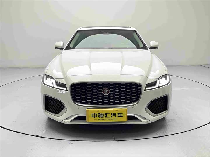 Jaguar XF L, 2022 — фото 2 из 9