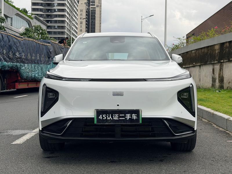 Geely Galaxy L7, 2024 — фото 2 из 12