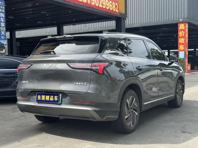 Wuling Starlight S, 2024 — фото 6 из 12