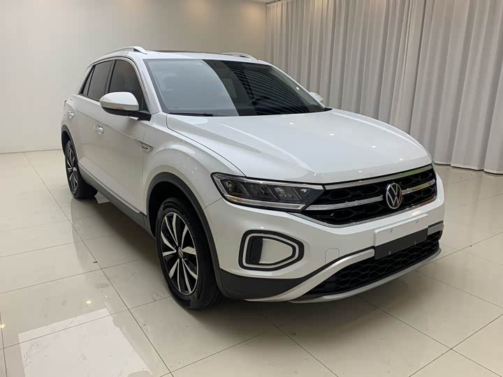 Volkswagen T-Roc, 2023 — фото 3 из 9