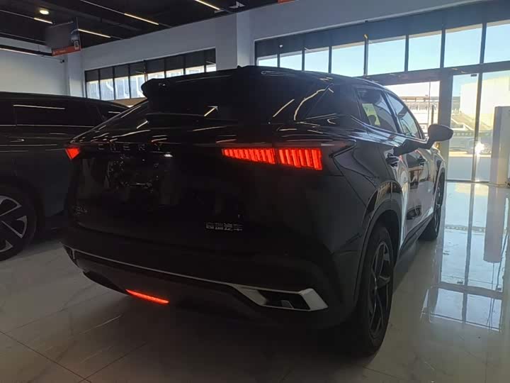 Chery Omoda C5, 2022 — фото 7 из 9