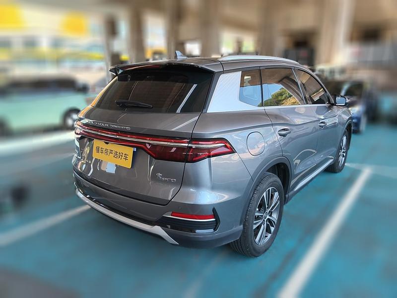 BYD Song Pro Hybrid, 2022 — фото 2 из 12