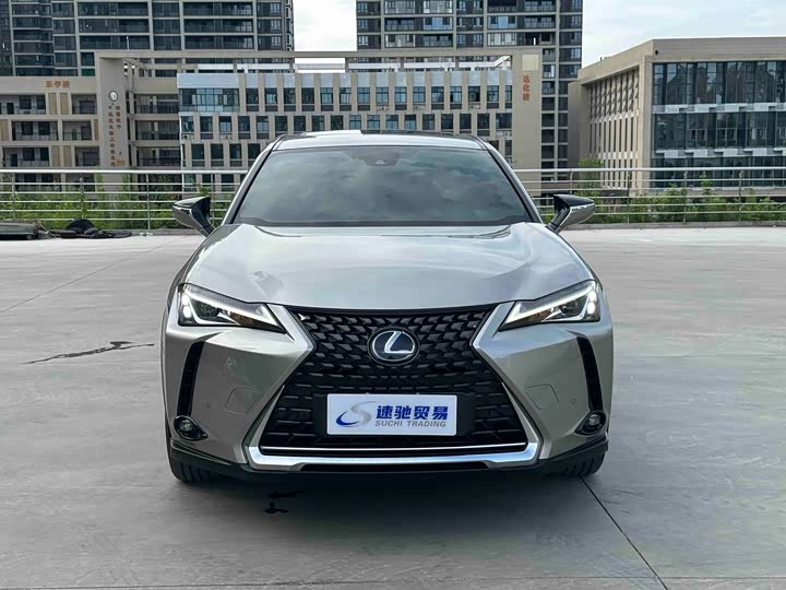 Lexus UX Hybrid, 2022 — фото 2 из 9