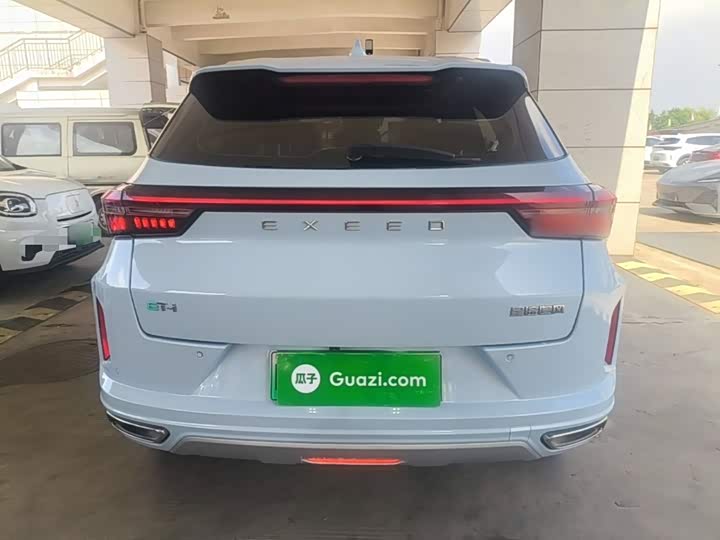 Exeed LX C-DM Hybrid, 2023 — фото 6 из 9