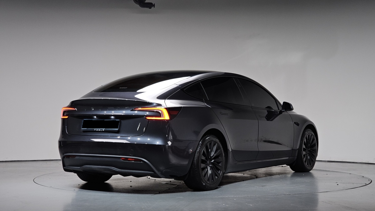 Tesla Model 3, 2024 — фото 2 из 12