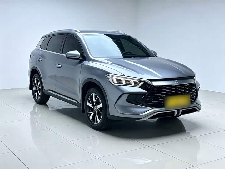 BYD Song Pro Hybrid, 2025 — фото 4 из 9