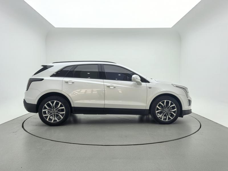 Cadillac XT5, 2023 — фото 8 из 12