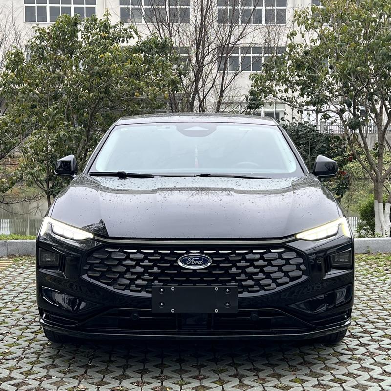 Ford Mondeo, 2023 — фото 2 из 11