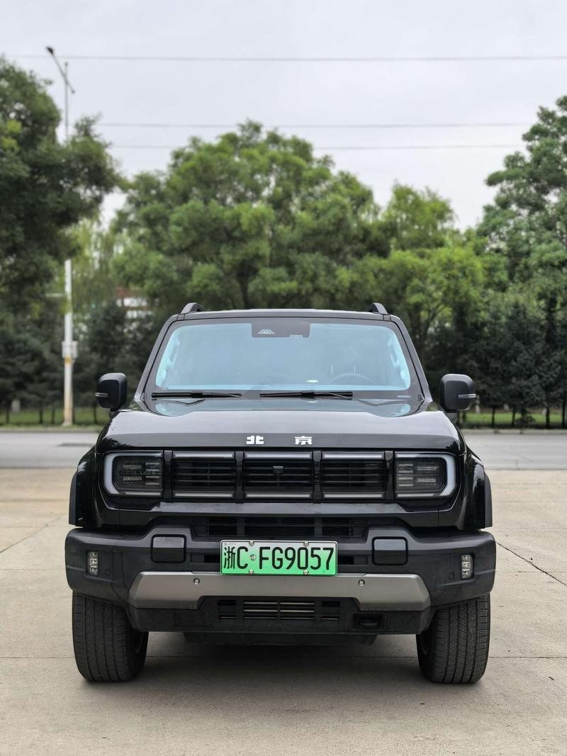 BAIC Beijing BJ40 Hybrid, 2025 — фото 2 из 11