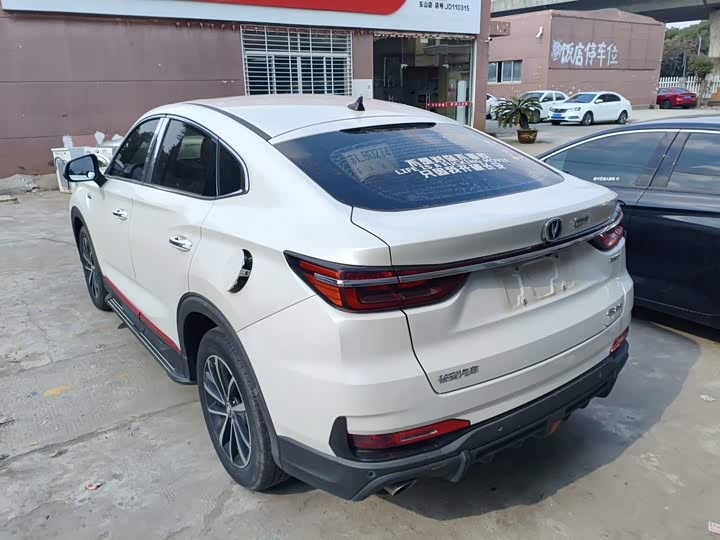 Changan CS85 Coupe, 2022 — фото 5 из 9
