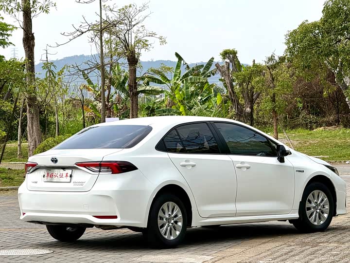 Toyota Corolla, 2022 — фото 7 из 9
