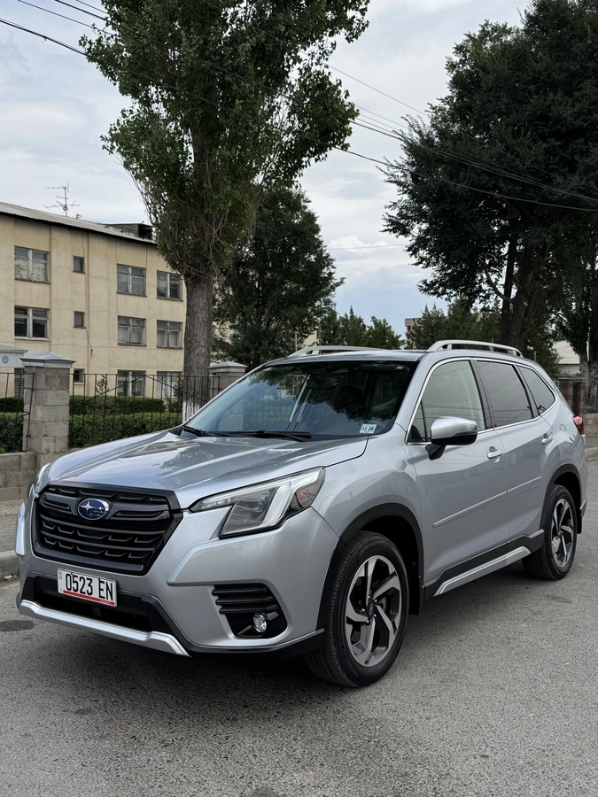 Subaru Forester, 2023 — фото 2 из 12