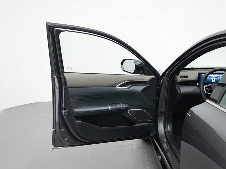 Changan Eado Plus, 2025 — фото 8 из 9