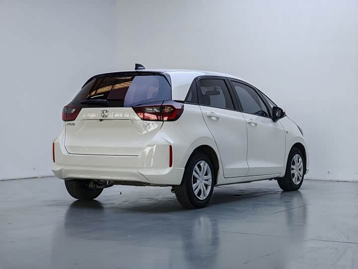 Honda Fit, 2022 — фото 6 из 9