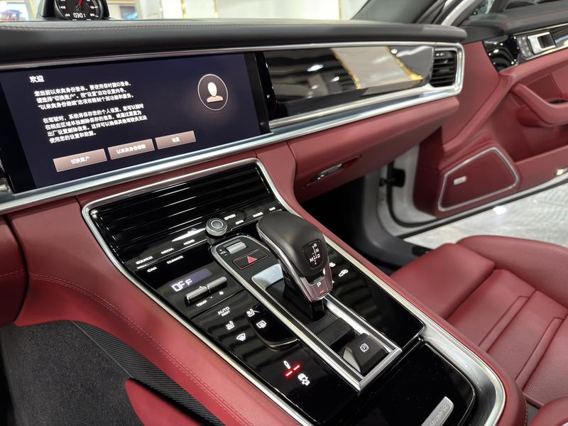 Porsche Panamera, 2024 — фото 9 из 12