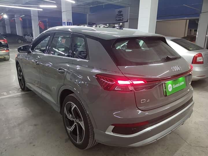Audi Q4 e-tron, 2025 — фото 5 из 9