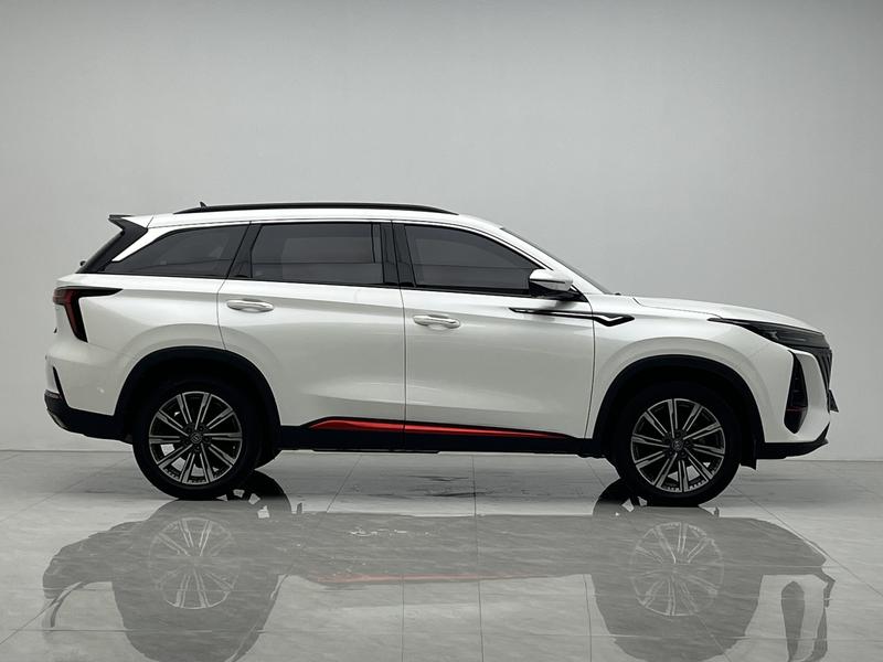 Changan CS75 Plus, 2022 — фото 8 из 12