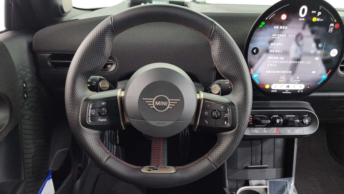 Mini Cooper, 2025 — фото 11 из 12