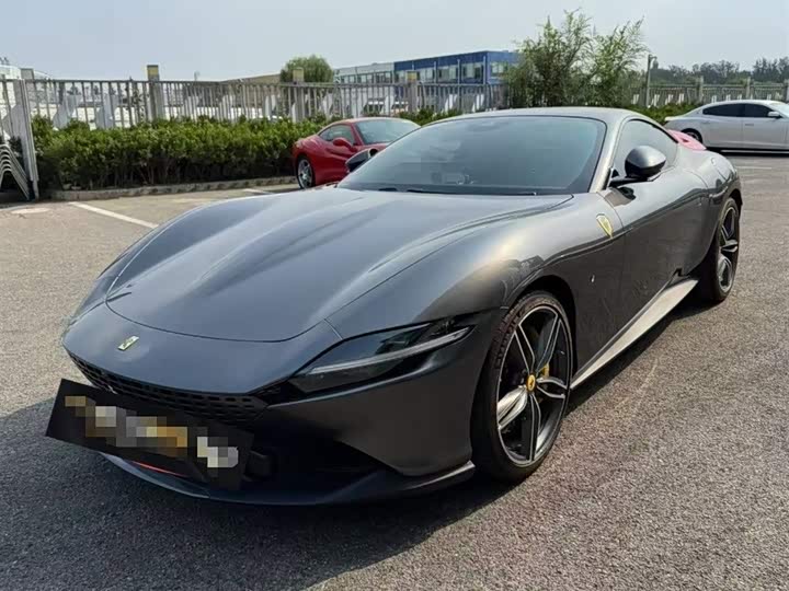 Ferrari Roma, 2023 — купить в Москве под ключ