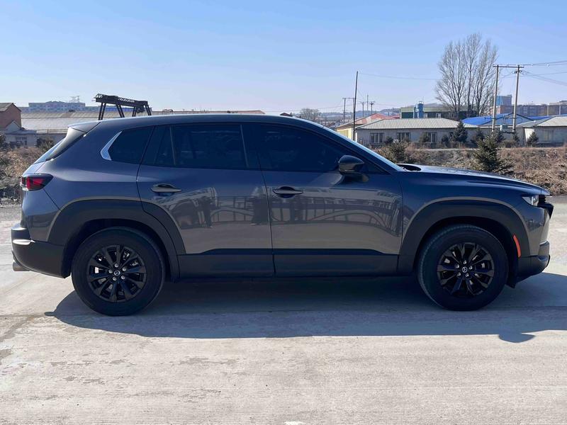Mazda CX-50, 2023 — фото 8 из 12