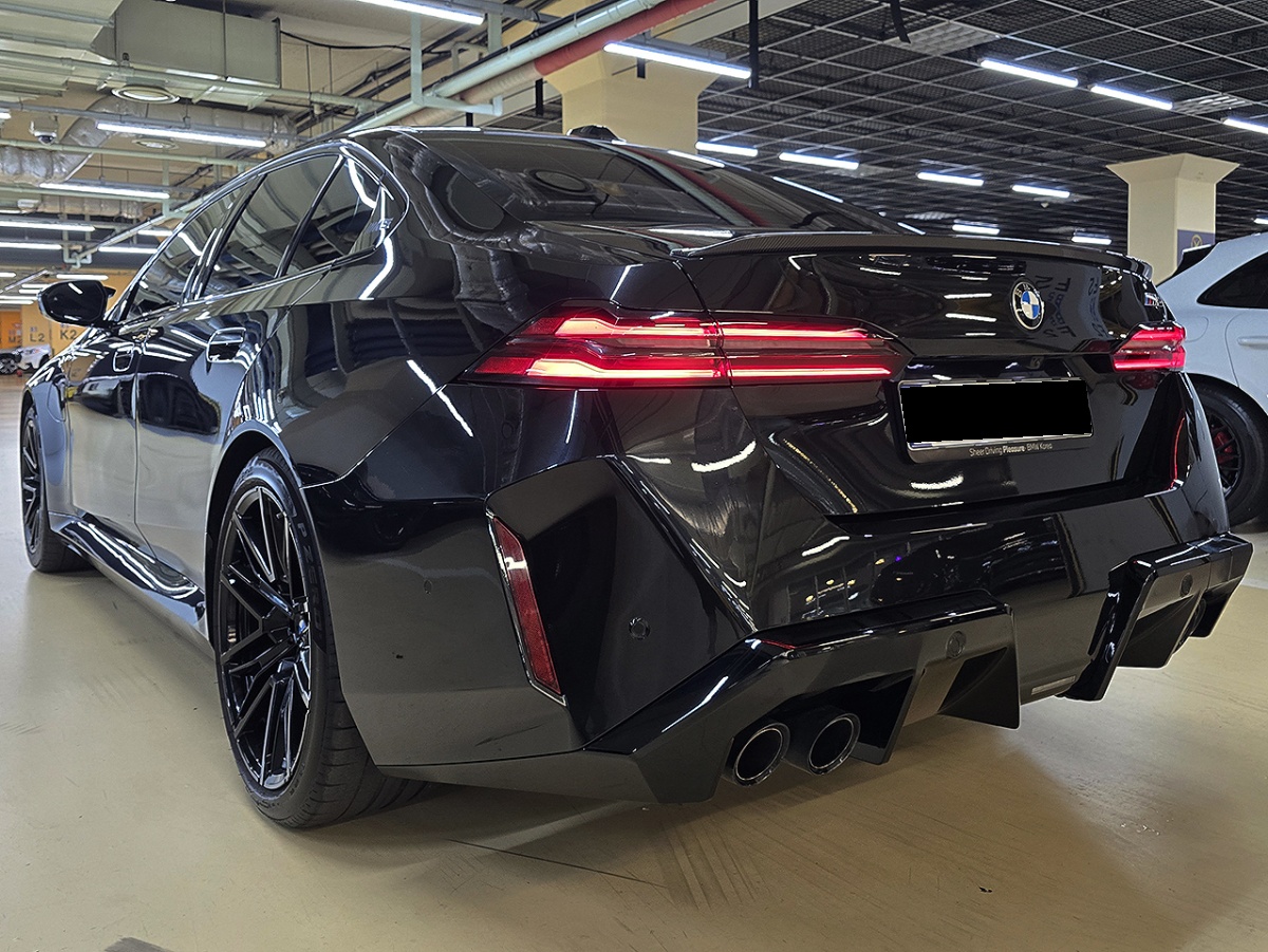 BMW M5, 2025 — фото 5 из 12