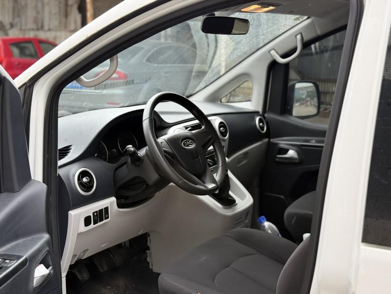 JAC Refine M3, 2023 — фото 8 из 10