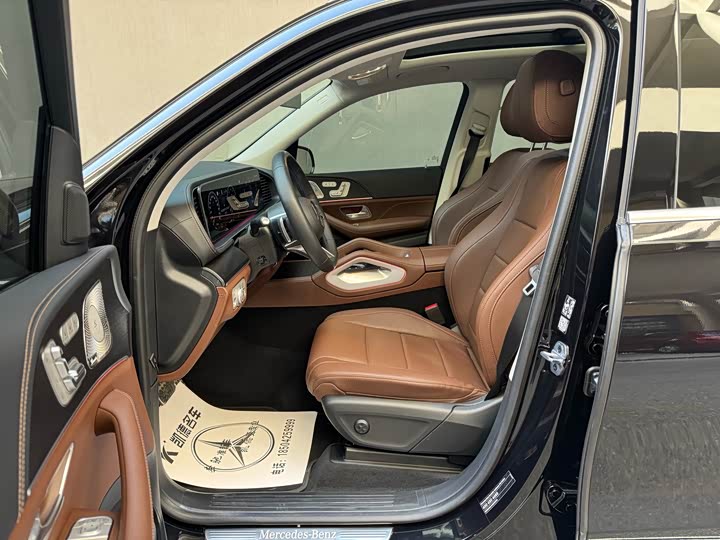 Mercedes-Benz GLS-Class, 2024 — фото 4 из 9