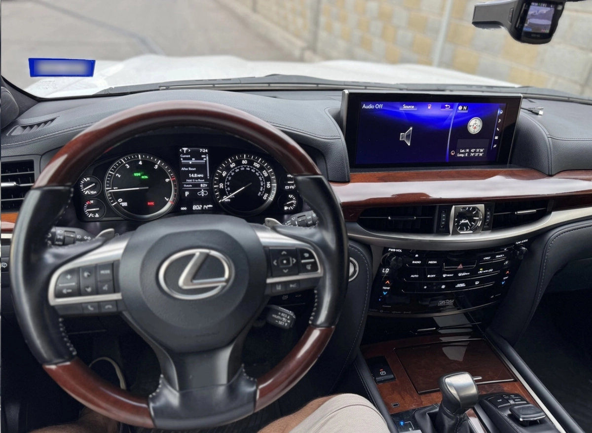 Lexus LX, 2021 — фото 5 из 7