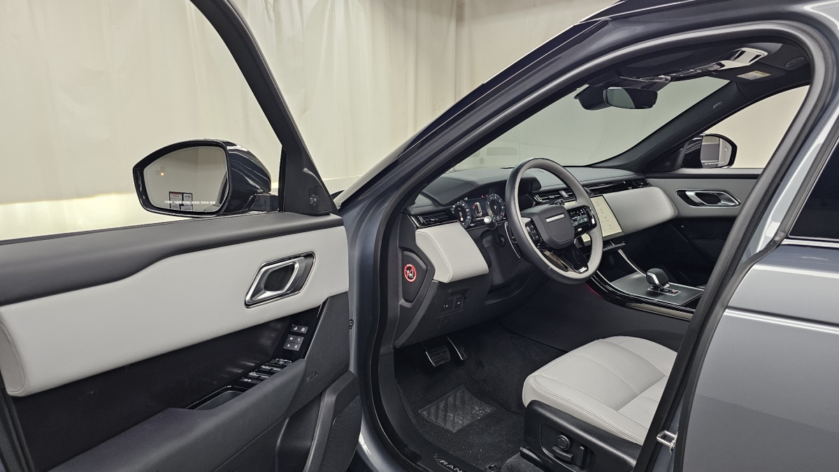 Land Rover Range Rover Velar, 2025 — фото 9 из 12