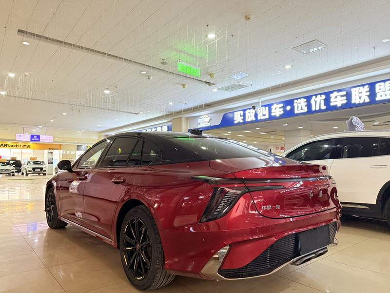 Hongqi H6, 2023 — фото 4 из 10