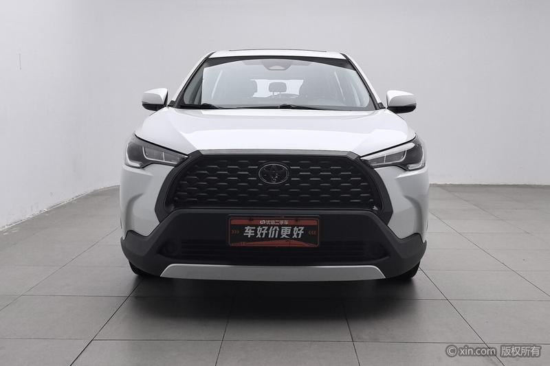 Toyota Corolla Cross, 2023 — фото 2 из 12