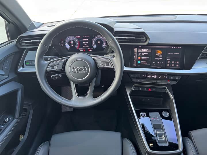 Audi A3, 2023 — фото 8 из 9