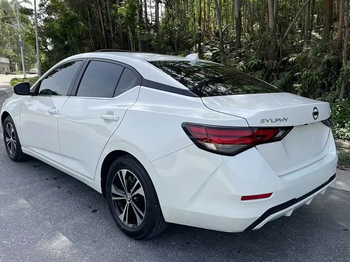 Nissan Sylphy, 2022 — фото 6 из 9