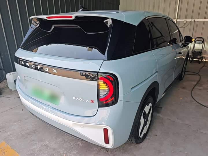 BAIC Arcfox Kaola S, 2025 — фото 7 из 9