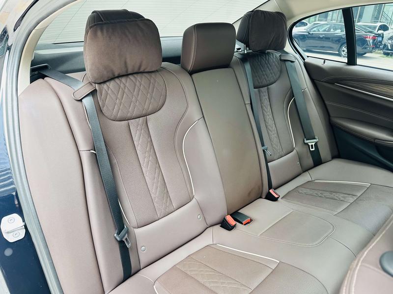 BMW 5 Series, 2022 — фото 11 из 12