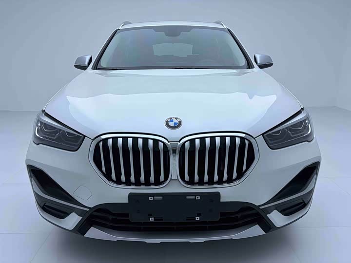 BMW X1, 2022 — фото 2 из 9