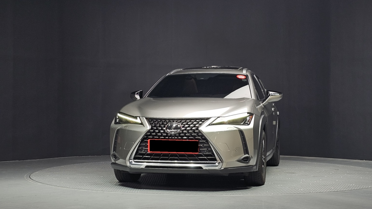 Lexus UX, 2022 — фото 3 из 12