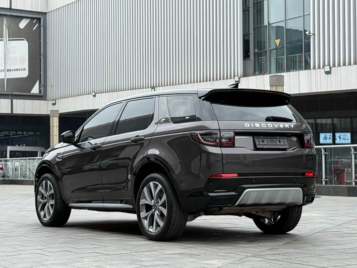 Land Rover Discovery Sport, 2023 — фото 7 из 9