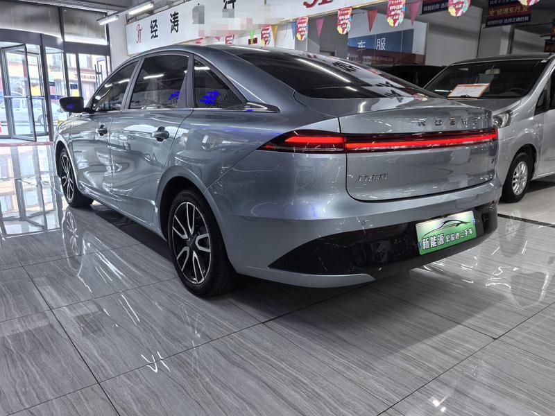 Roewe D6, 2025 — фото 4 из 10