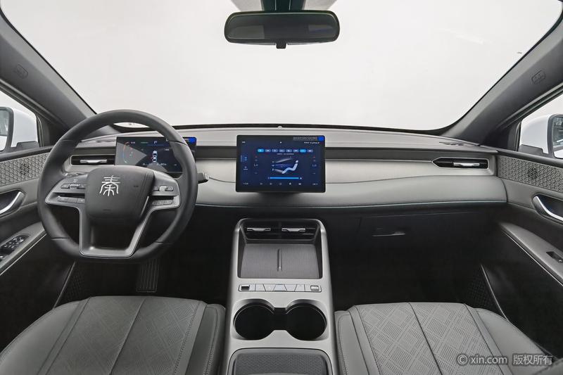 BYD Qin Plus, 2026 — фото 8 из 12