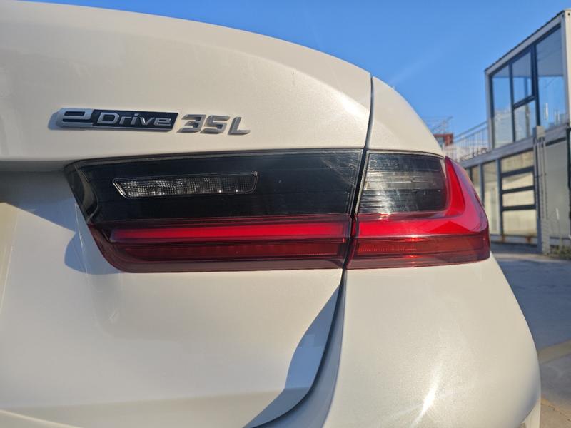 BMW i3, 2022 — фото 9 из 12