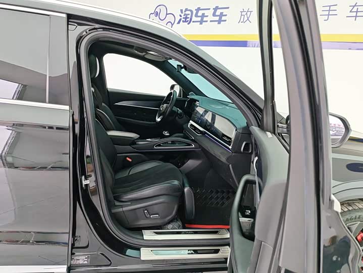 Geely Monjaro, 2023 — фото 8 из 9