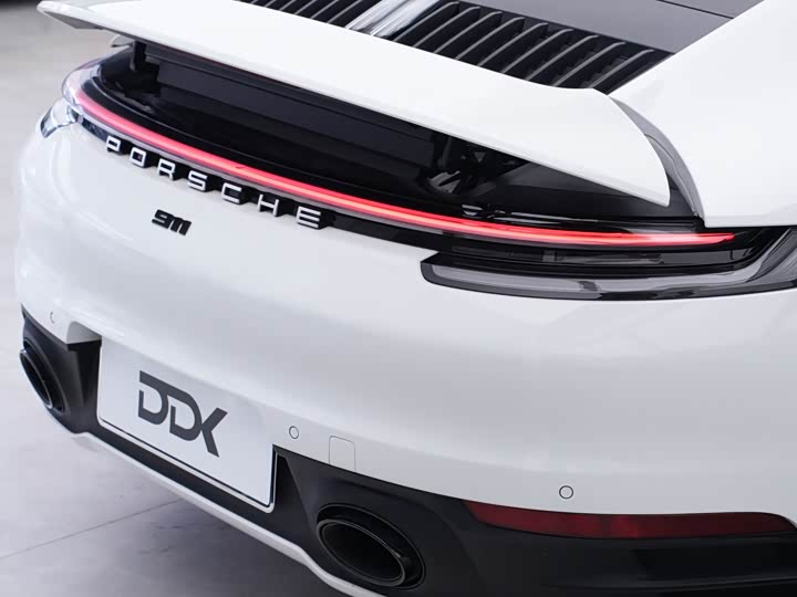 Porsche 911, 2022 — фото 6 из 9