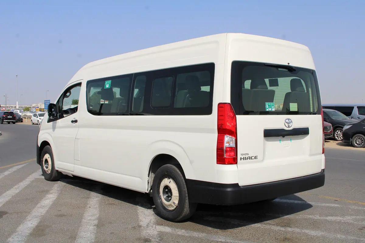 Toyota Hiace, 2026 — фото 4 из 10