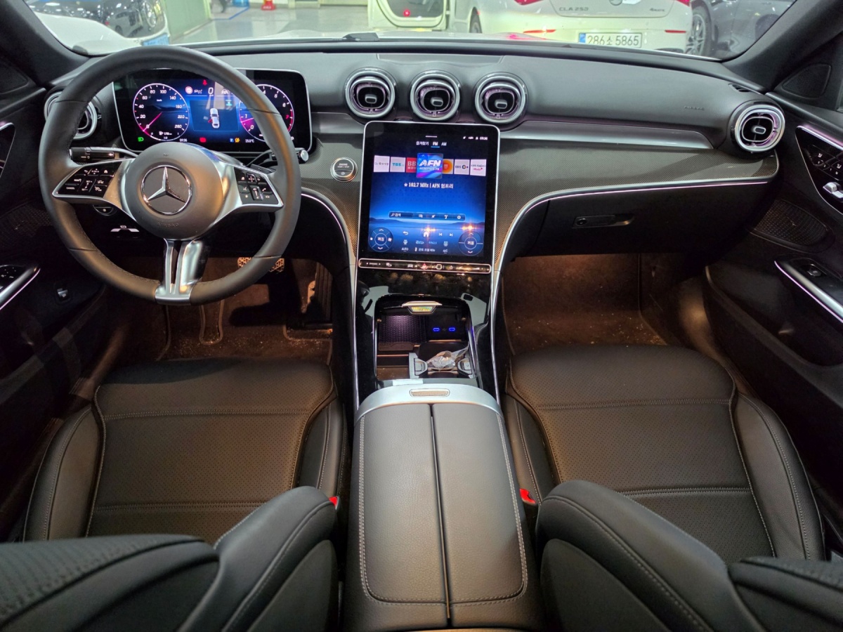 Mercedes-Benz C-Class, 2025 — фото 7 из 12