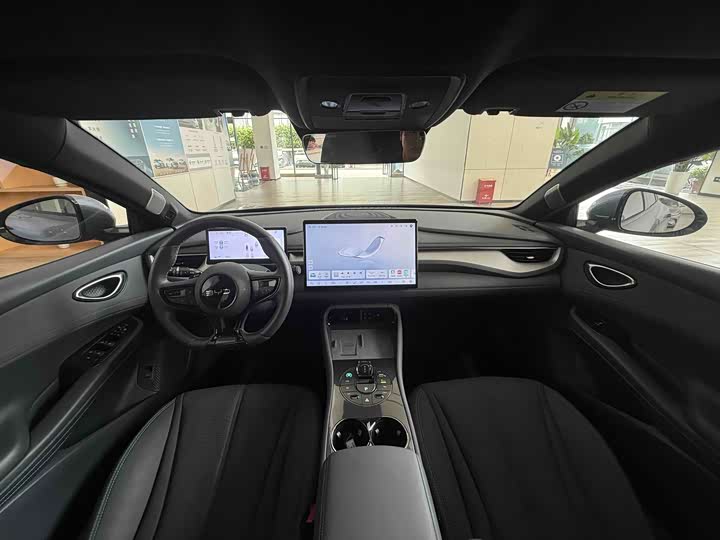 BYD Seal 06 GT, 2025 — фото 7 из 9