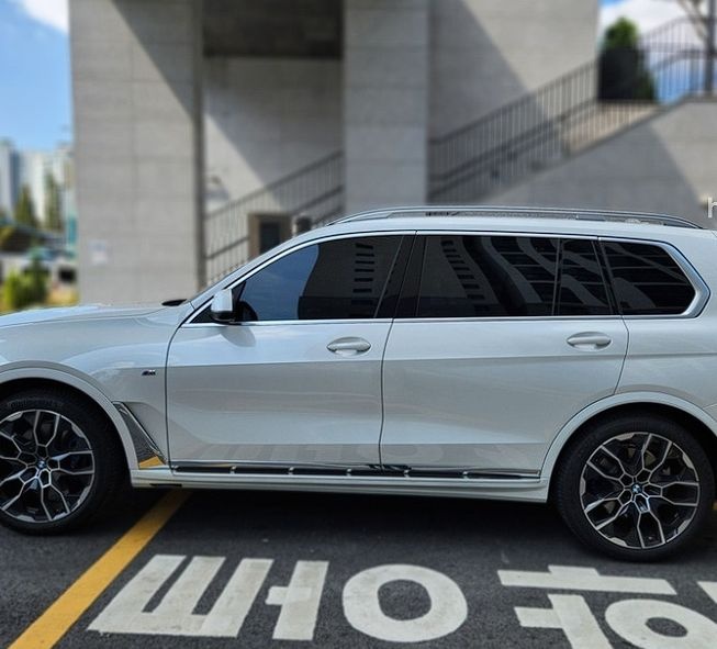 BMW X7, 2025 — фото 2 из 12